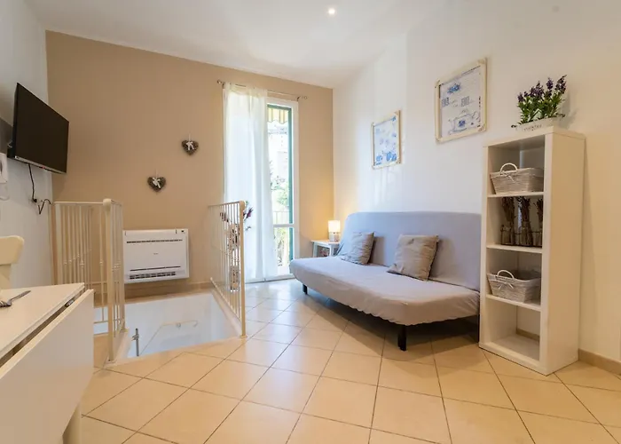 Violet Home- Super Apartment